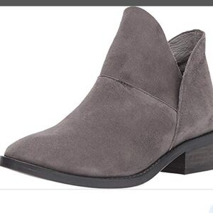 Eileen Fisher Gray Suede Leaf Ankle Boots Size 6.5